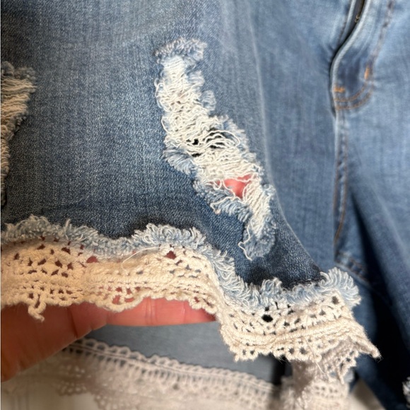 Lane Bryant Girlfriend Distressed Shorts with Crochet Lace Size 20 - Picture 5 of 11